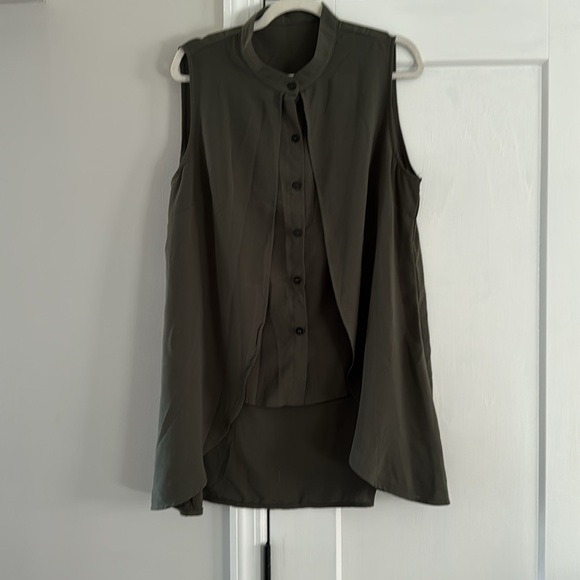 SHEIN Curve 0XL Moss button up tank with flyaway sides - Picture 1 of 4